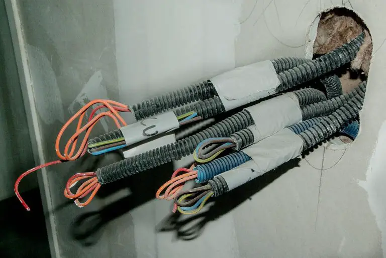 comment tirer des cables electriques