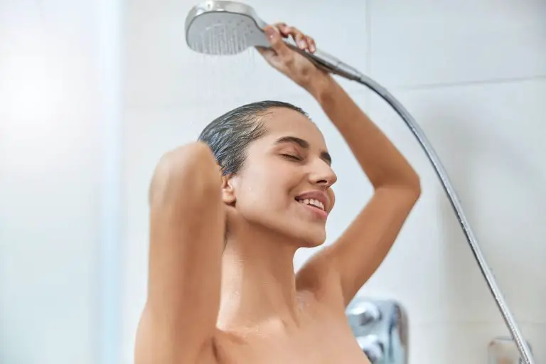 augmenter la pression d'eau de sa douche